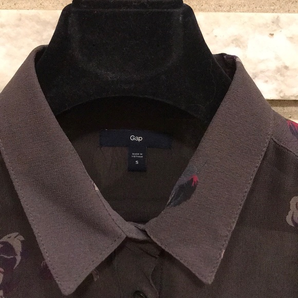 GAP BLOUSE - Picture 2 of 7